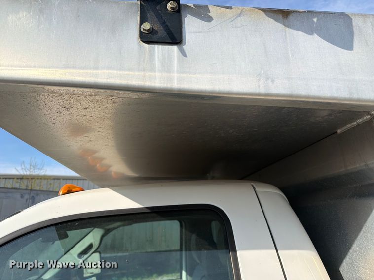 image for item FC3049 2015 Ford F550 Super Duty dump truck