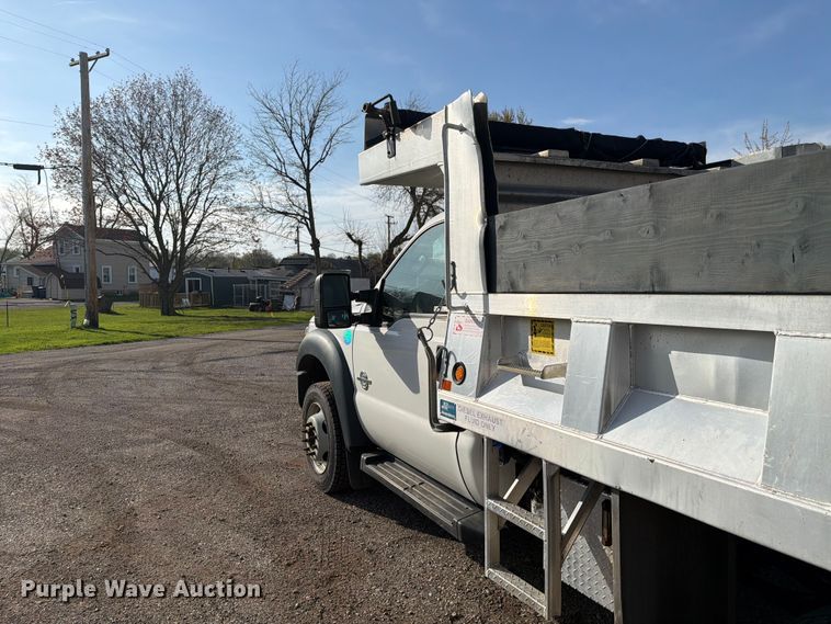 image for item FC3049 2015 Ford F550 Super Duty dump truck