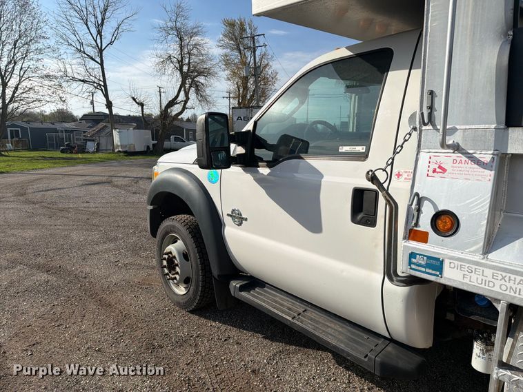 image for item FC3049 2015 Ford F550 Super Duty dump truck