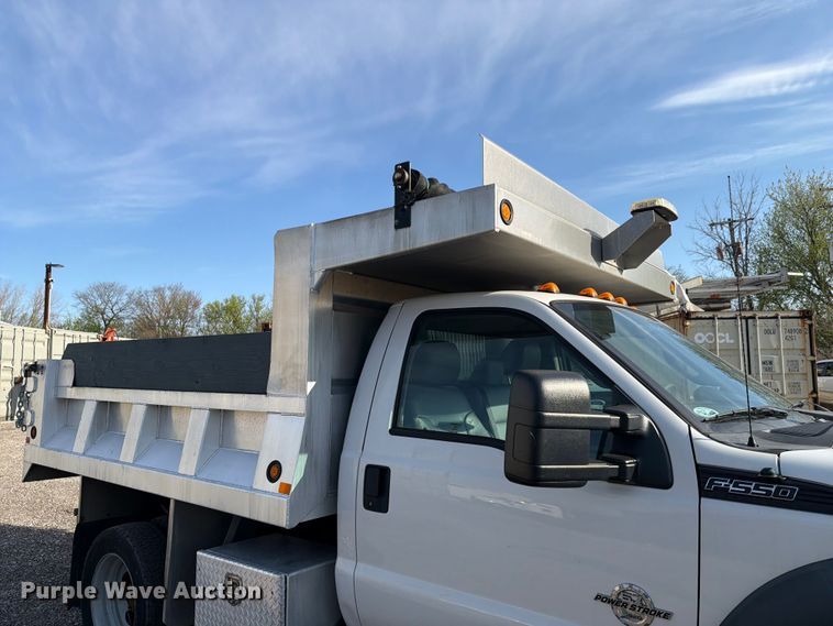 image for item FC3049 2015 Ford F550 Super Duty dump truck