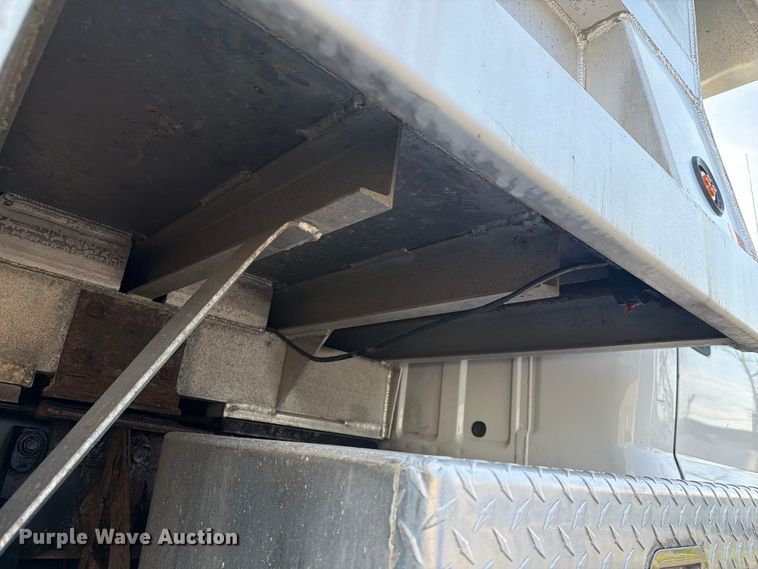 image for item FC3049 2015 Ford F550 Super Duty dump truck