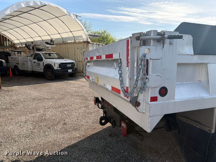 image for item FC3049 2015 Ford F550 Super Duty dump truck