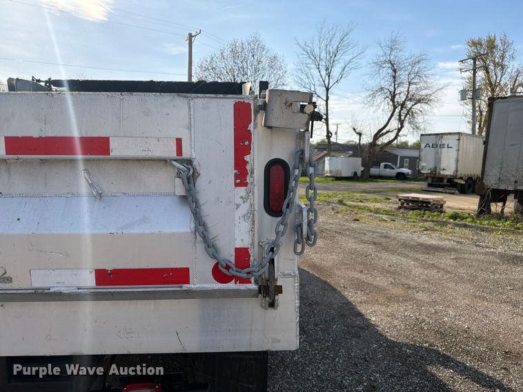 image for item FC3049 2015 Ford F550 Super Duty dump truck