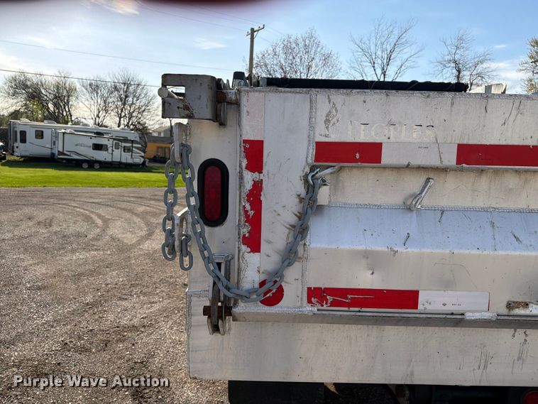 image for item FC3049 2015 Ford F550 Super Duty dump truck