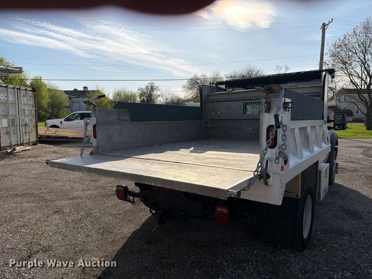 image for item FC3049 2015 Ford F550 Super Duty dump truck