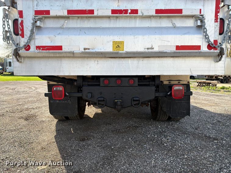 image for item FC3049 2015 Ford F550 Super Duty dump truck