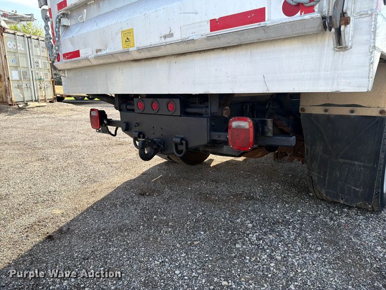 image for item FC3049 2015 Ford F550 Super Duty dump truck