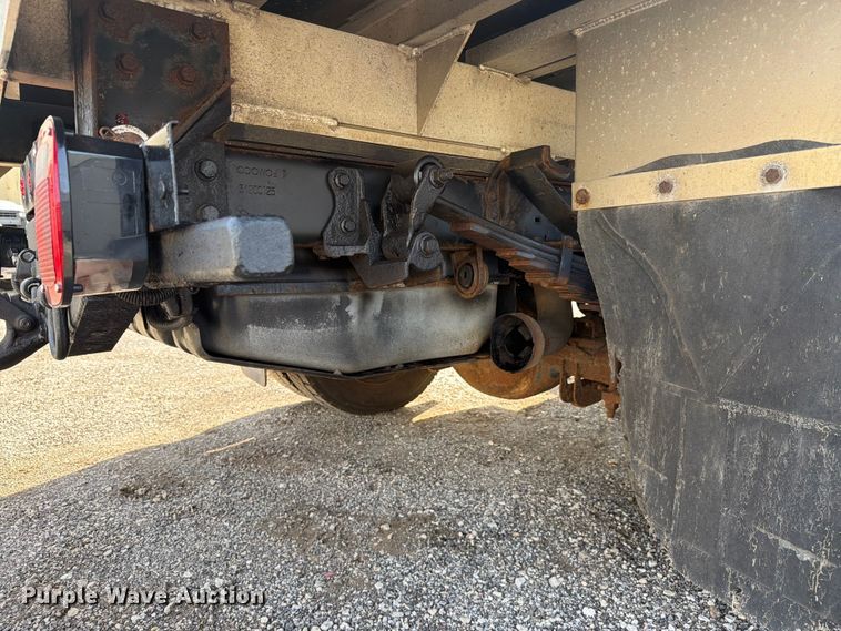 image for item FC3049 2015 Ford F550 Super Duty dump truck