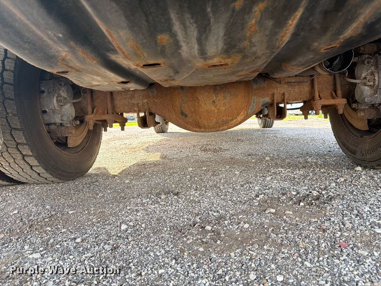 image for item FC3049 2015 Ford F550 Super Duty dump truck