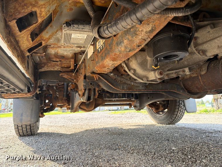 image for item FC3049 2015 Ford F550 Super Duty dump truck