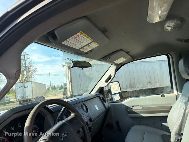 image for item FC3049 2015 Ford F550 Super Duty dump truck