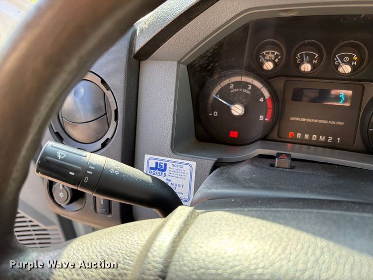 image for item FC3049 2015 Ford F550 Super Duty dump truck