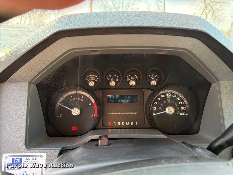 image for item FC3049 2015 Ford F550 Super Duty dump truck