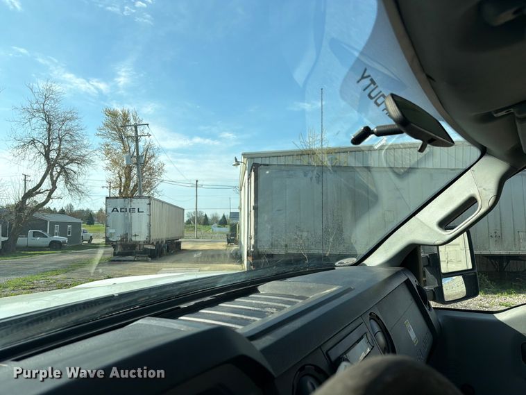 image for item FC3049 2015 Ford F550 Super Duty dump truck