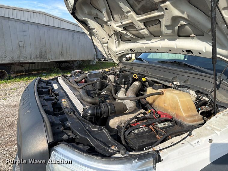 image for item FC3049 2015 Ford F550 Super Duty dump truck