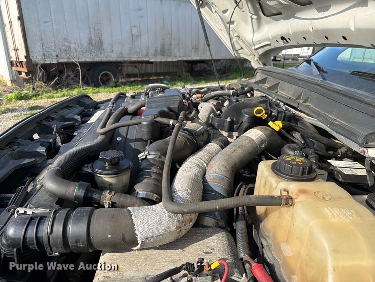 image for item FC3049 2015 Ford F550 Super Duty dump truck