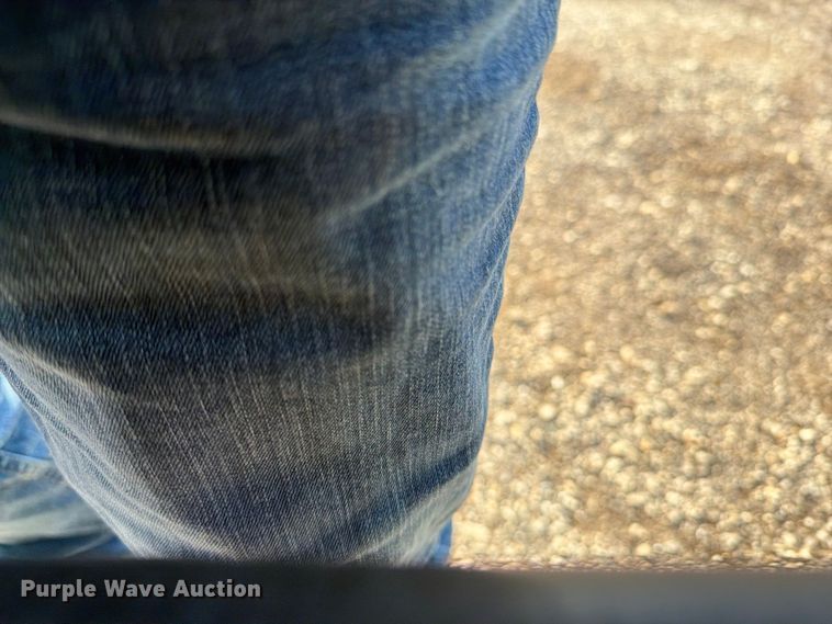 image for item FC3049 2015 Ford F550 Super Duty dump truck