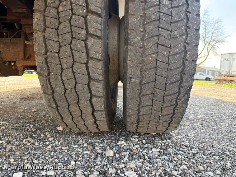 image for item FC3049 2015 Ford F550 Super Duty dump truck