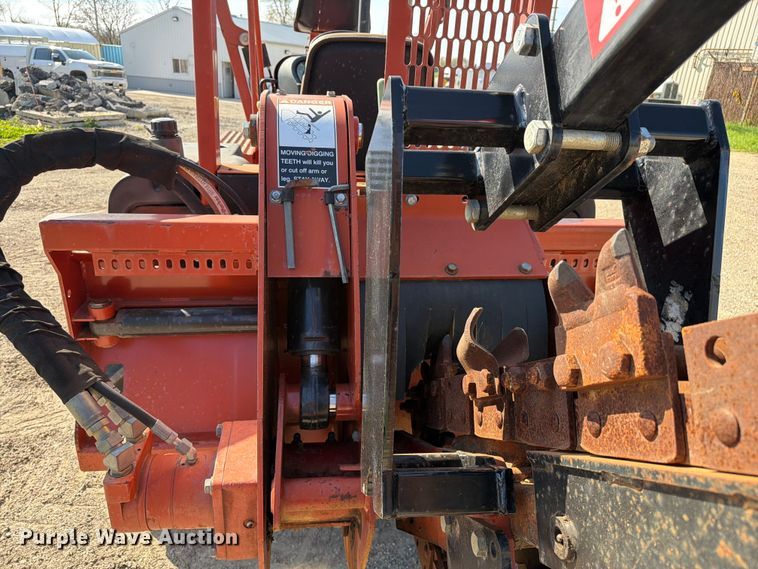 image for item FC3050 2004 Ditch Witch RT55 trencher