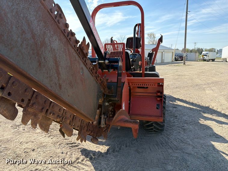 image for item FC3050 2004 Ditch Witch RT55 trencher