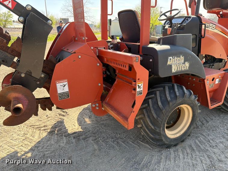 image for item FC3050 2004 Ditch Witch RT55 trencher