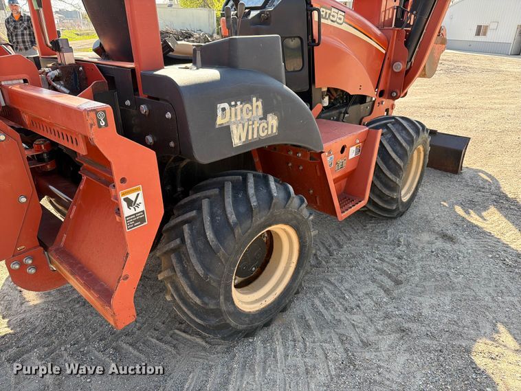 image for item FC3050 2004 Ditch Witch RT55 trencher