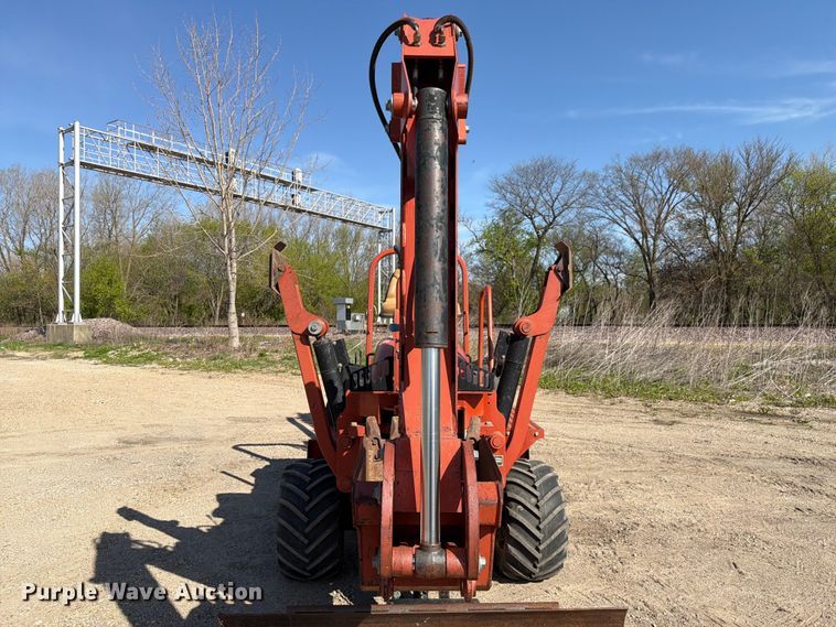 image for item FC3050 2004 Ditch Witch RT55 trencher