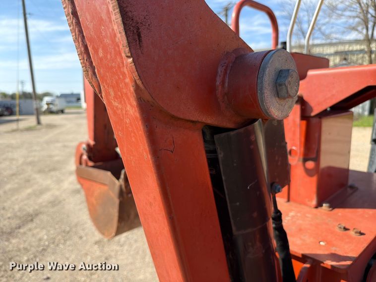 image for item FC3050 2004 Ditch Witch RT55 trencher