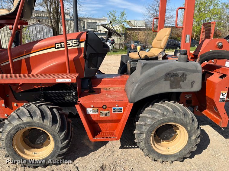 image for item FC3050 2004 Ditch Witch RT55 trencher