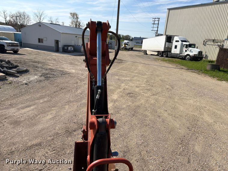 image for item FC3050 2004 Ditch Witch RT55 trencher