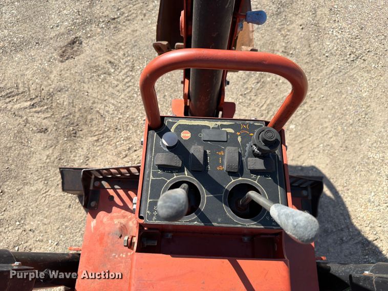 image for item FC3050 2004 Ditch Witch RT55 trencher