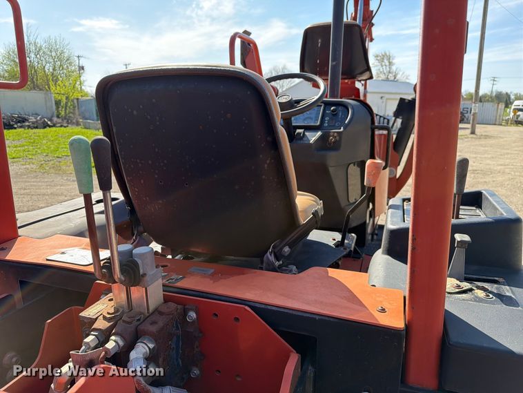 image for item FC3050 2004 Ditch Witch RT55 trencher