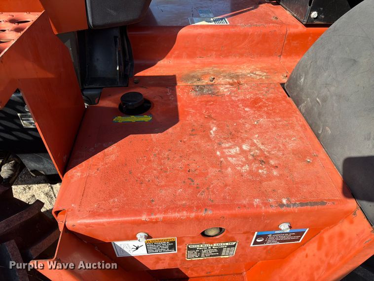 image for item FC3050 2004 Ditch Witch RT55 trencher