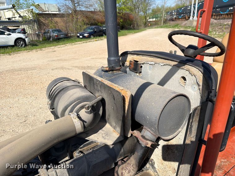 image for item FC3050 2004 Ditch Witch RT55 trencher