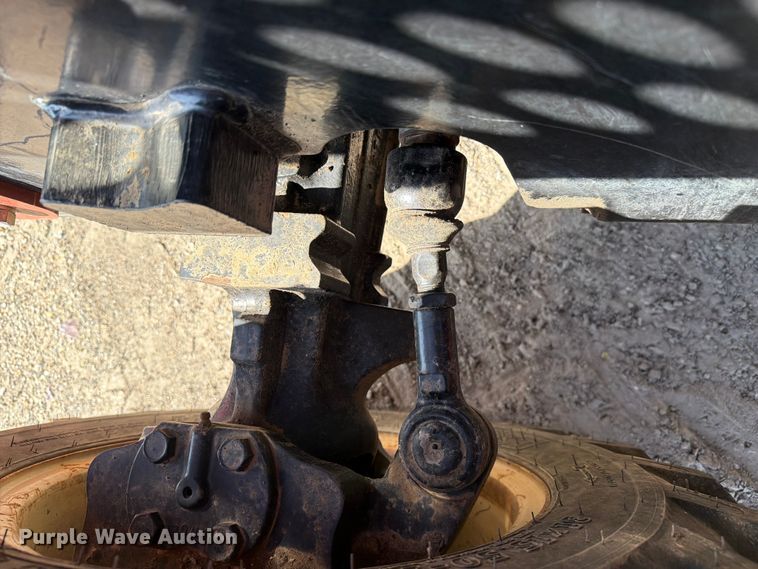 image for item FC3050 2004 Ditch Witch RT55 trencher