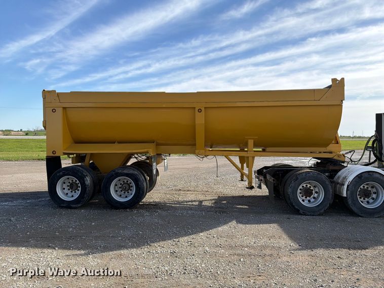 image for item FC3052 1995 Clement Industries side dump trailer