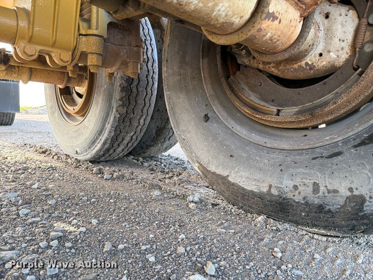 image for item FC3052 1995 Clement Industries side dump trailer