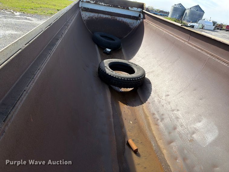 image for item FC3052 1995 Clement Industries side dump trailer