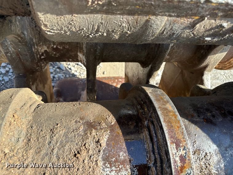 image for item FC3053 Excavator pulverizer