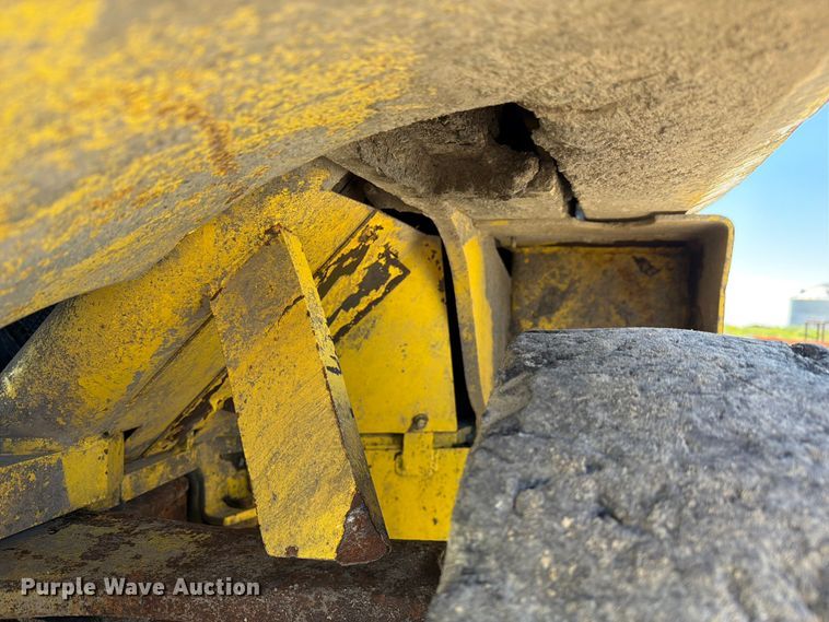 image for item FC3054 Hyster H80XL forklift