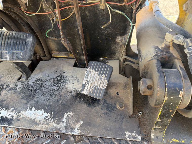 image for item FC3054 Hyster H80XL forklift