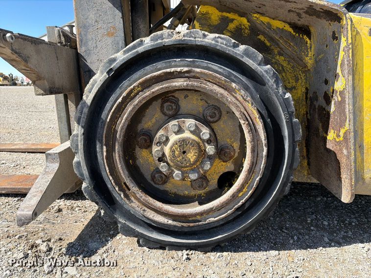 image for item FC3054 Hyster H80XL forklift