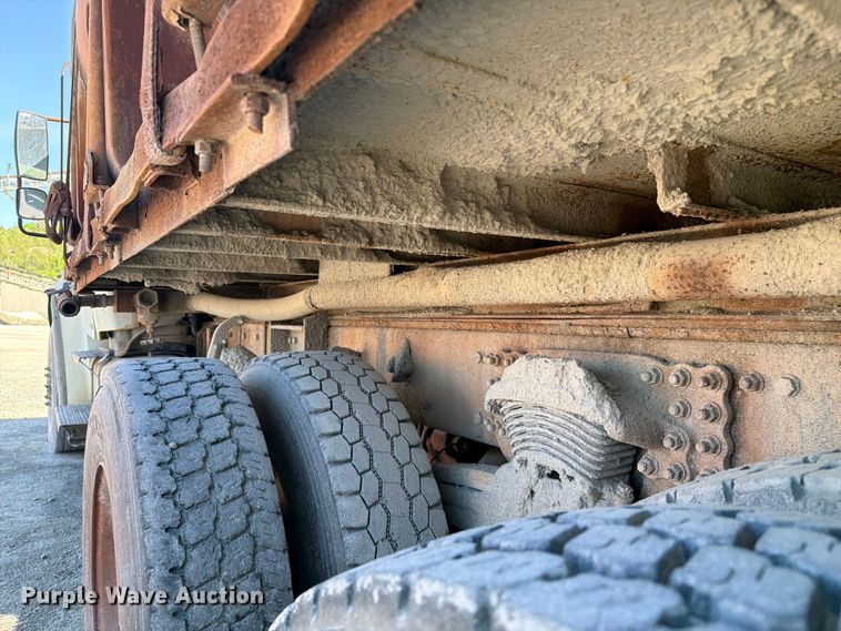 image for item FC3067 2007 Freightliner M2 water truck