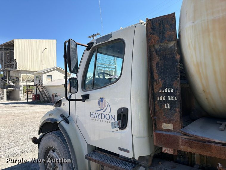 image for item FC3067 2007 Freightliner M2 water truck