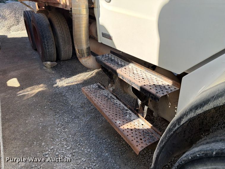 image for item FC3067 2007 Freightliner M2 water truck