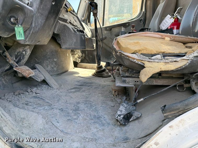 image for item FC3067 2007 Freightliner M2 water truck