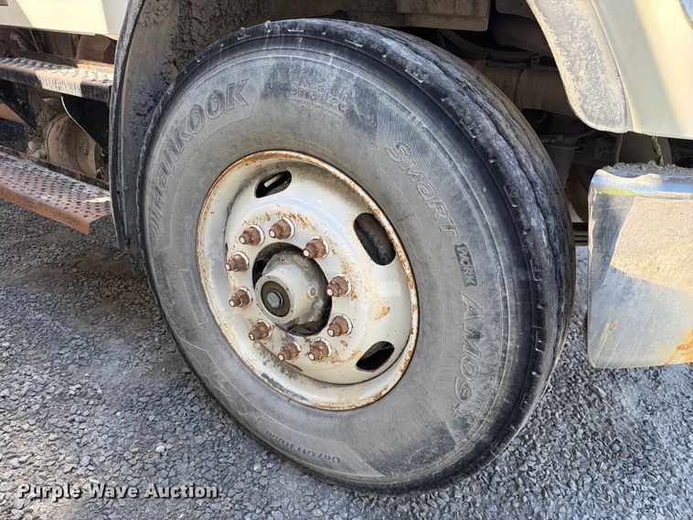 image for item FC3067 2007 Freightliner M2 water truck