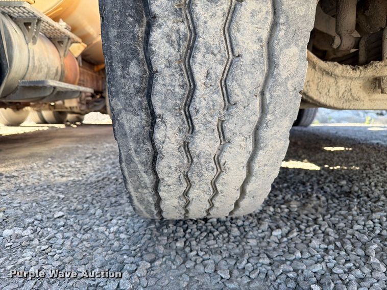 image for item FC3067 2007 Freightliner M2 water truck