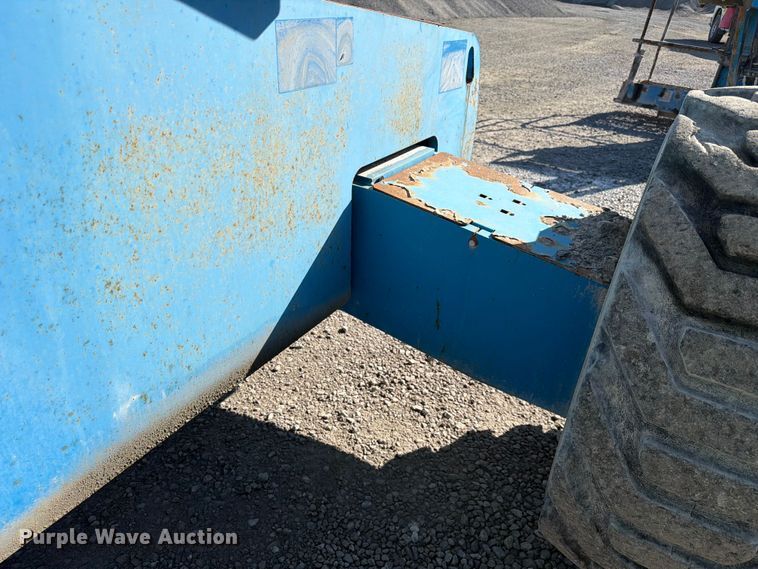 image for item FC3068 2007 Genie S-65 boom lift