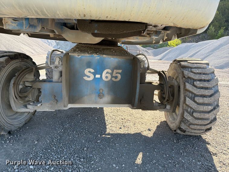 image for item FC3068 2007 Genie S-65 boom lift
